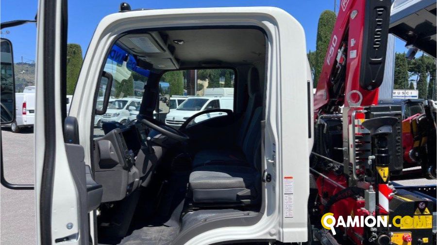 Isuzu Serie N  M30 5.2 con gru FASSI Serie N  M30 5.2 con gru FASSI | Autocarro fino 7.5t Cassone Ribaltabile | TOSCANDIA SPA