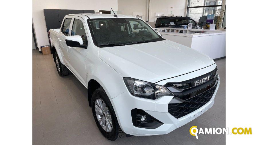 Isuzu D-MAX 1.9 td crew N60BB 4x4 auto 4/5-Porte | TOSCANDIA SPA