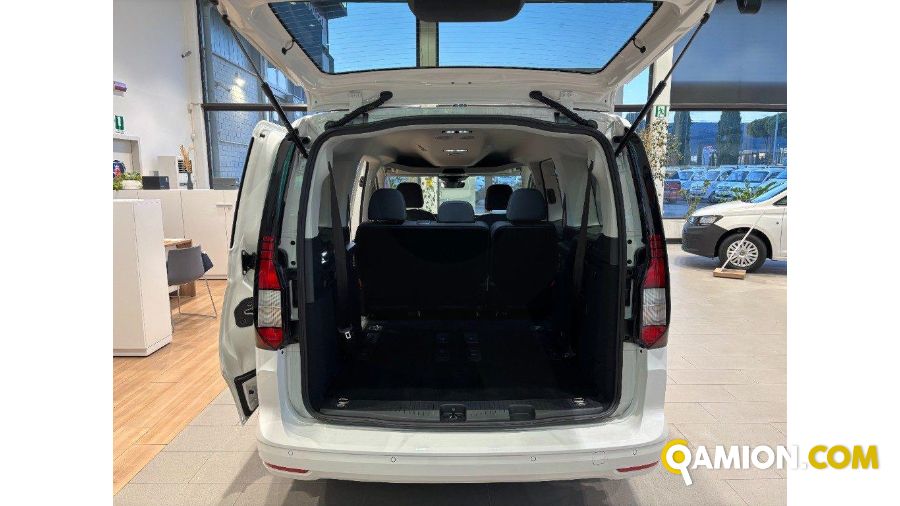 Volkswagen CADDY 2.0 TDI 122 CV Autocarro DSG Space Maxi Monovolume | TOSCANDIA SPA