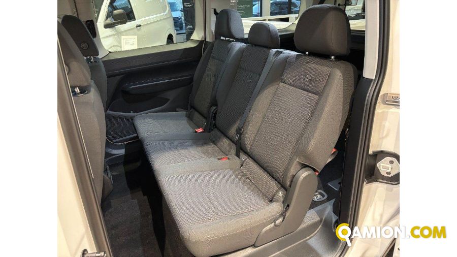 Volkswagen CADDY 2.0 TDI 122 CV Autocarro DSG Space Maxi Monovolume | TOSCANDIA SPA