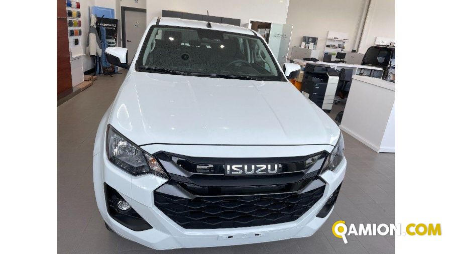 Isuzu D-MAX 1.9 td crew N60BB 4x4 auto 4/5-Porte | TOSCANDIA SPA