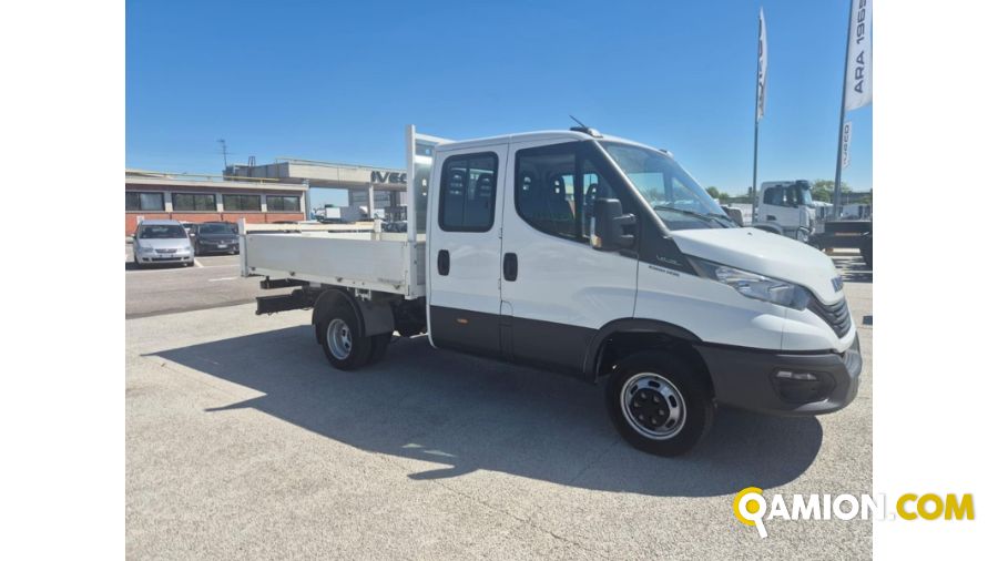 Iveco Daily V 35.14 2022 - Daily 35 C14 D 3450 d.cab. LD Daily V 35.14 2022 - Daily 35 C14 D 3450 d.cab. LD | Leggero Cabinato > 35 q.li Cassone Ribaltabile | ARA 1965 SpA