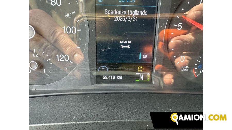 Man TGS 8x4 Ribaltabile trilaterale 2022 | USED TRUCK S.R.L.