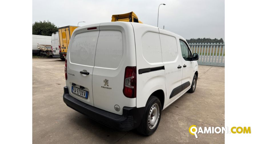 Peugeot Partner 1.6 bluehdi 100cv L1  Partner 1.6 bluehdi 100cv L1 