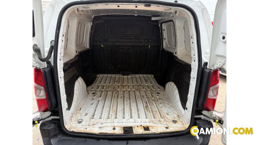 Peugeot Partner 1.6 bluehdi 100cv L1  Partner 1.6 bluehdi 100cv L1 