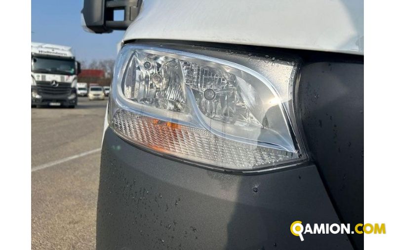 Mercedes SPRINTER Telaio 311CDI 37/35 PRO | Leggero Furgone <= 35 q.li Altro | Merbag S.p.A.