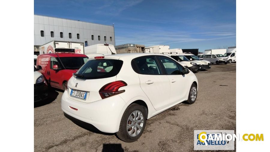 Peugeot 208 208 | Leggero Furgone > 35 q.li Altro | Borgo Agnello S.p.A.