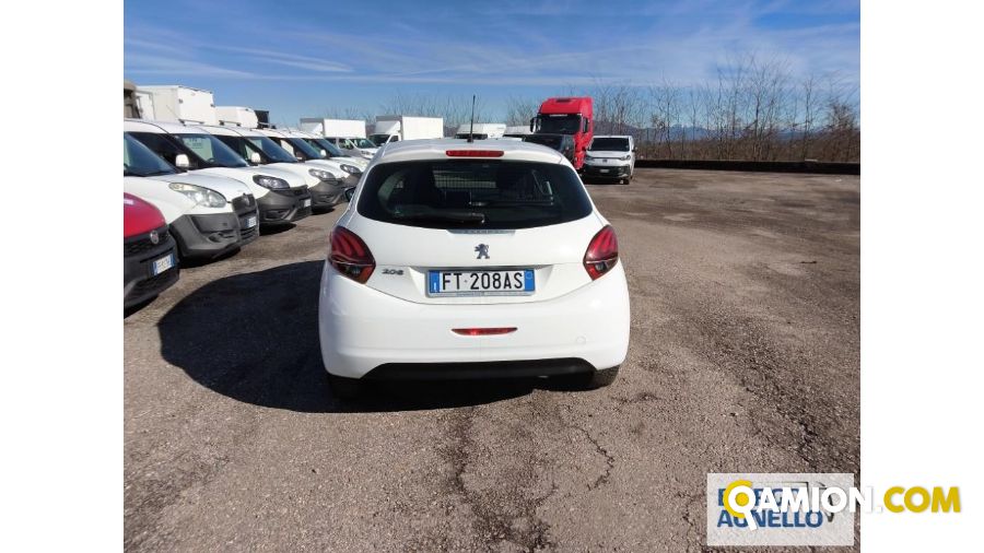Peugeot 208 208 | Leggero Furgone > 35 q.li Altro | Borgo Agnello S.p.A.