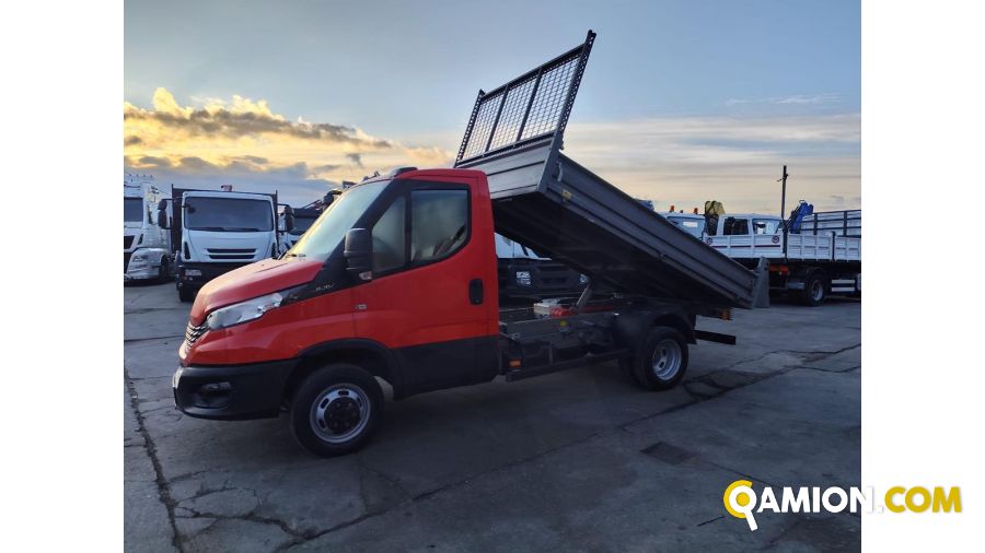 Iveco DAILY 35C12 - RIBALTABILE DAILY 35C12 - RIBALTABILE | PROCIDAMACCHINE S.R.L.