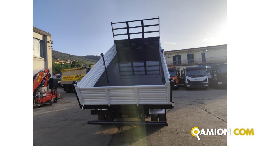 Iveco Eurocargo 75e16 Ribaltabile Eurocargo 75e16 Ribaltabile | PROCIDAMACCHINE S.R.L.