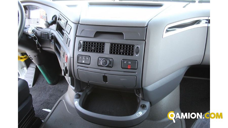 Daf XF xf530 | OVER SRL