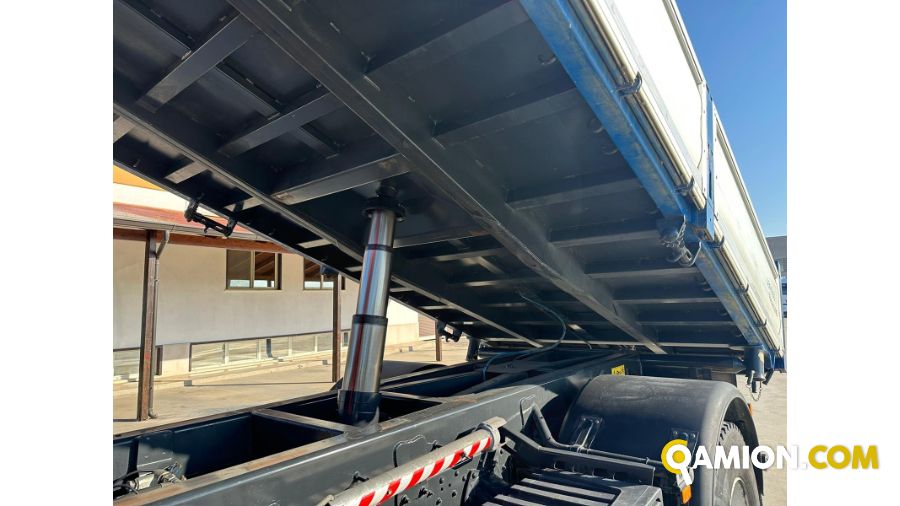 Iveco EUROCARGO eurocargo 180e25