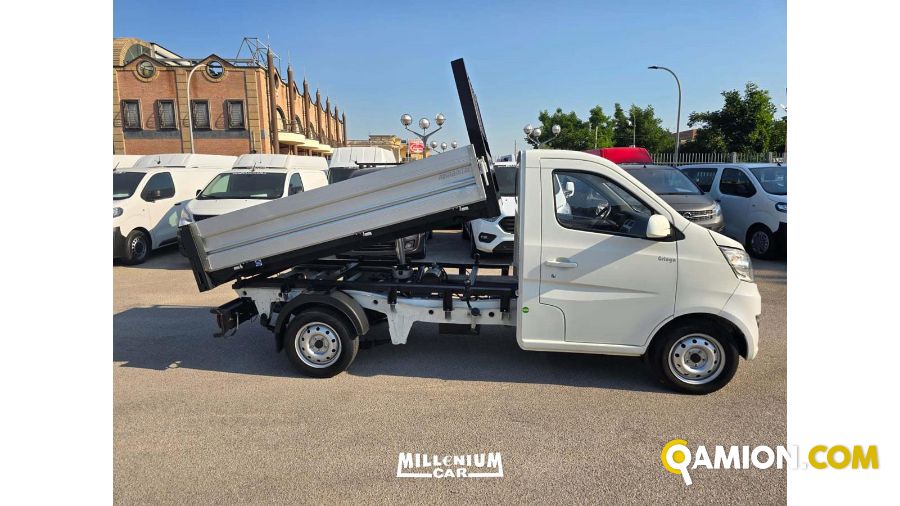 Piaggio PIAGGIO PIAGGIO | Millenium Car