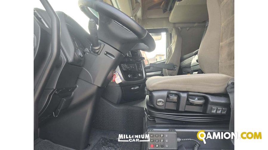 Iveco STRALIS AS260S48 STRALIS AS260S48 | Millenium Car