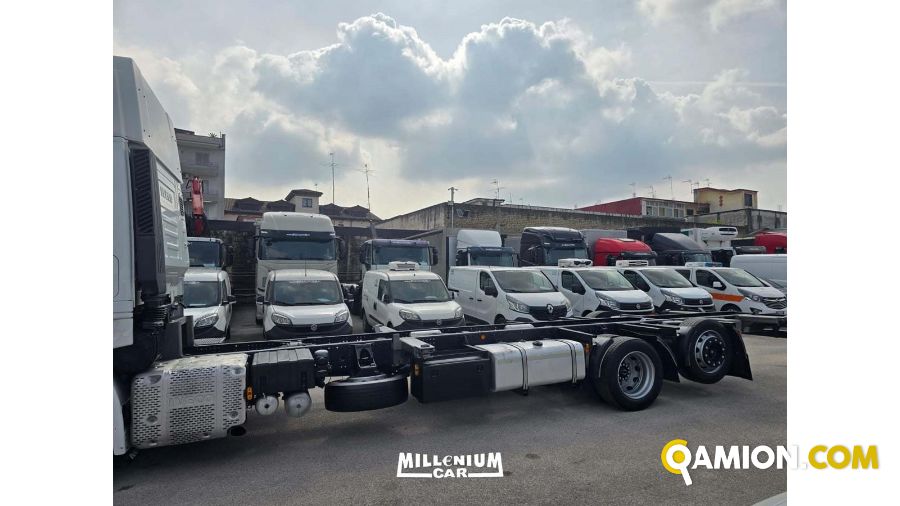 Iveco STRALIS AS260S48 STRALIS AS260S48 | Millenium Car