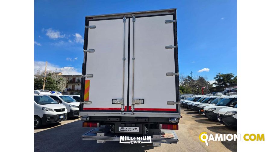 Iveco Stralis AT260S36 Stralis AT260S36 | Millenium Car