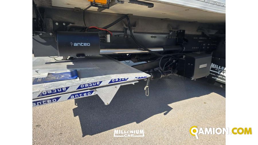 Renault T HIGH t high | Millenium Car