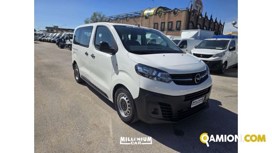 Opel VIVARO VIVARO | Millenium Car