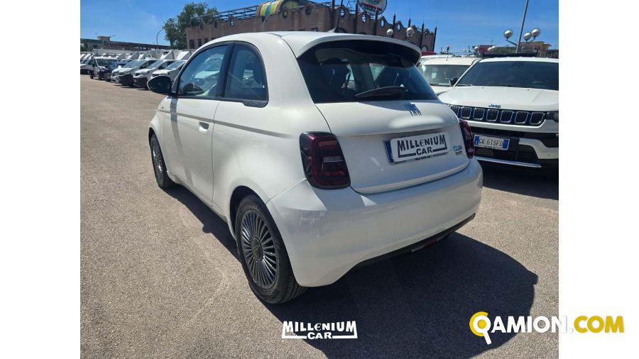 Fiat 500e 500 | Millenium Car