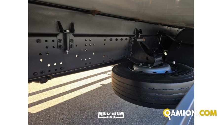 Iveco Stralis AT260S36 Stralis AT260S36 | Millenium Car