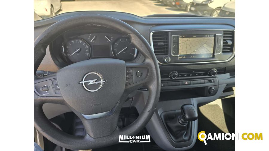 Opel VIVARO VIVARO | Millenium Car