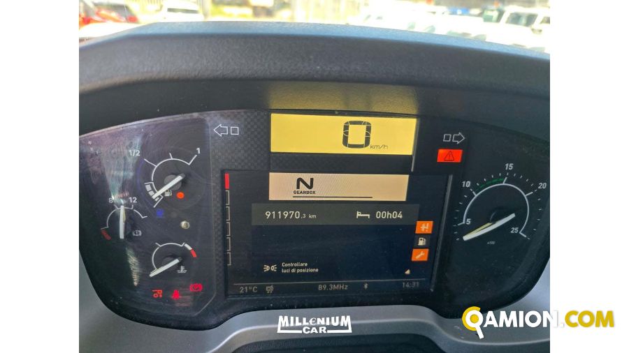 Renault T HIGH t high | Millenium Car