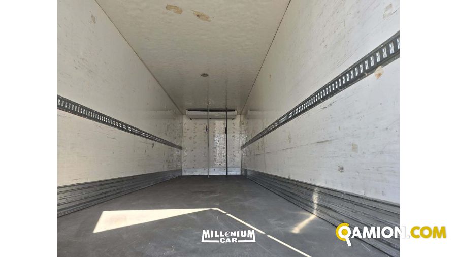 Renault T HIGH t high | Millenium Car