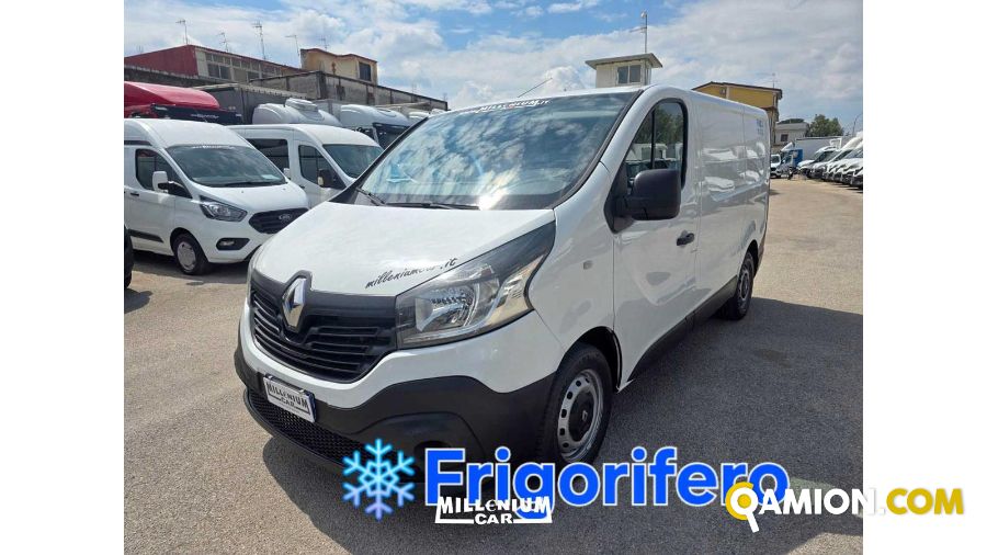 Renault TRAFIC trafic | Millenium Car