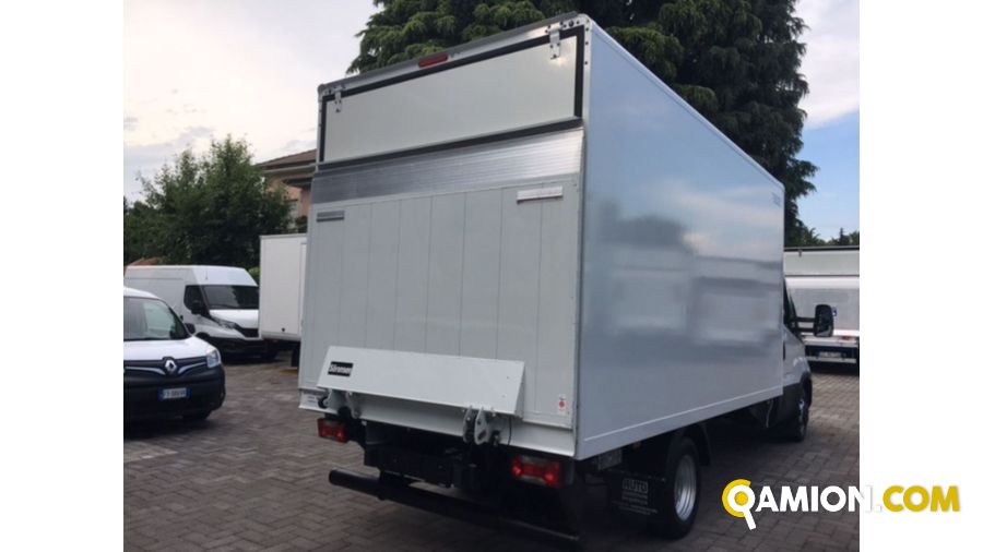 Iveco Daily V 35.16 2022 IVECO DAILY 35C16 CON SPONDA IDRAULICA E BOX Altro | AUTO INDUSTRIALE BERGAMASCA SPA