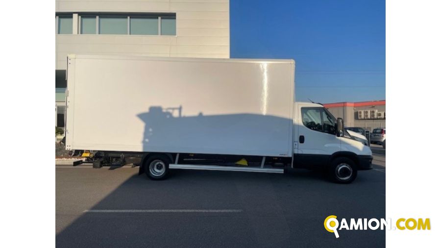 Iveco Daily V 70.18 HI-MATIC 2022 DAILY 72C18 AUTOMATICO CON BOX E SPONDA BATTUTA Altro | AUTO INDUSTRIALE BERGAMASCA SPA
